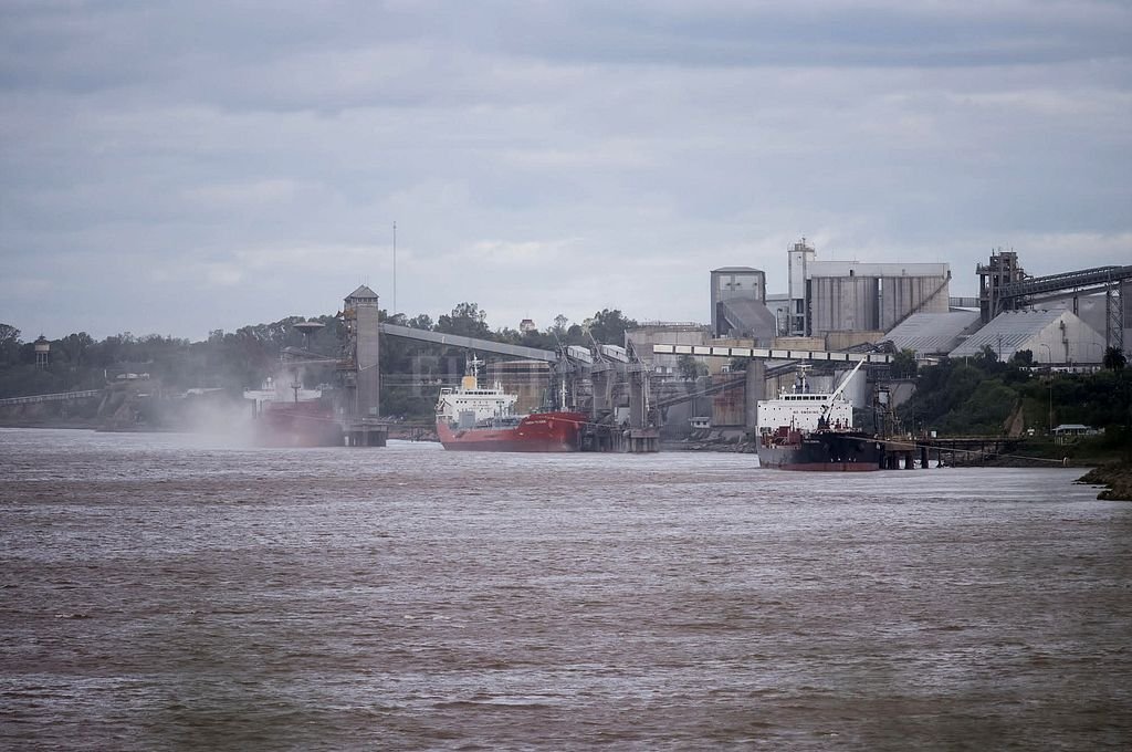 Puertos paralizados por falta de vacunas