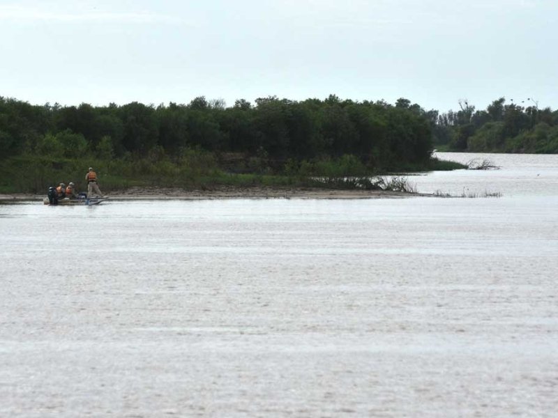 El Río Paraná se estaciona por encima del metro y advierten que persistirá la bajante