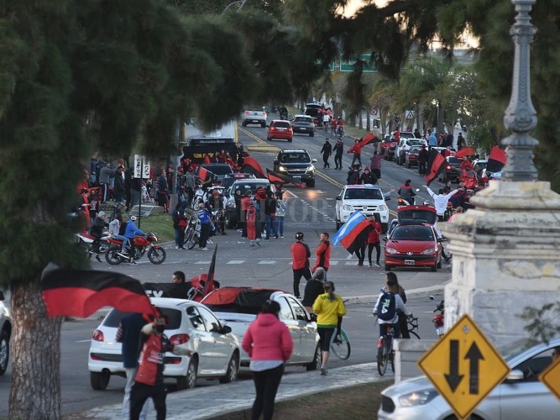 Fútbol y clandestinas: una lectura sociológica del «descontrol» en pandemia
