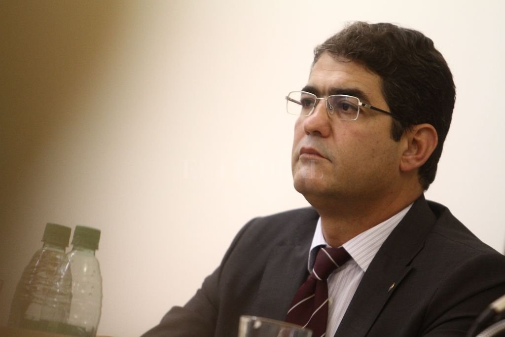 Iniciarán sumario al fiscal de Santa Fe Suárez Faisal