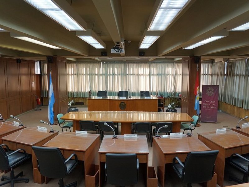 Trece listas presentaron candidatos en Rafaela