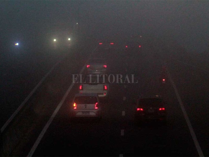 La niebla vuelve a complicar la visibilidad en rutas en Santa Fe