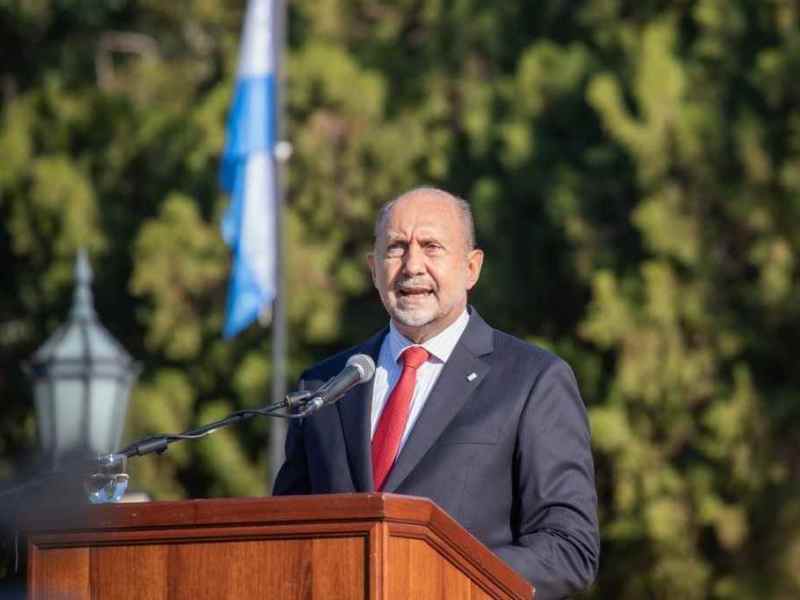 Perotti analiza exigir licencia a los funcionarios que se presenten como candidatos en las elecciones