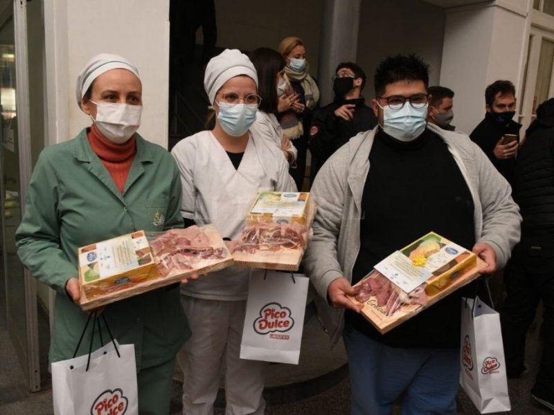 Agasajo al personal del Cullen: 1450 veces «gracias»