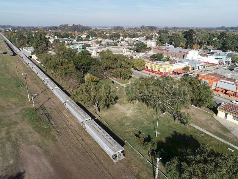 Tren de pasajeros Santa Fe – Laguna Paiva: empiezan a mejorar 38 kilómetros de vías