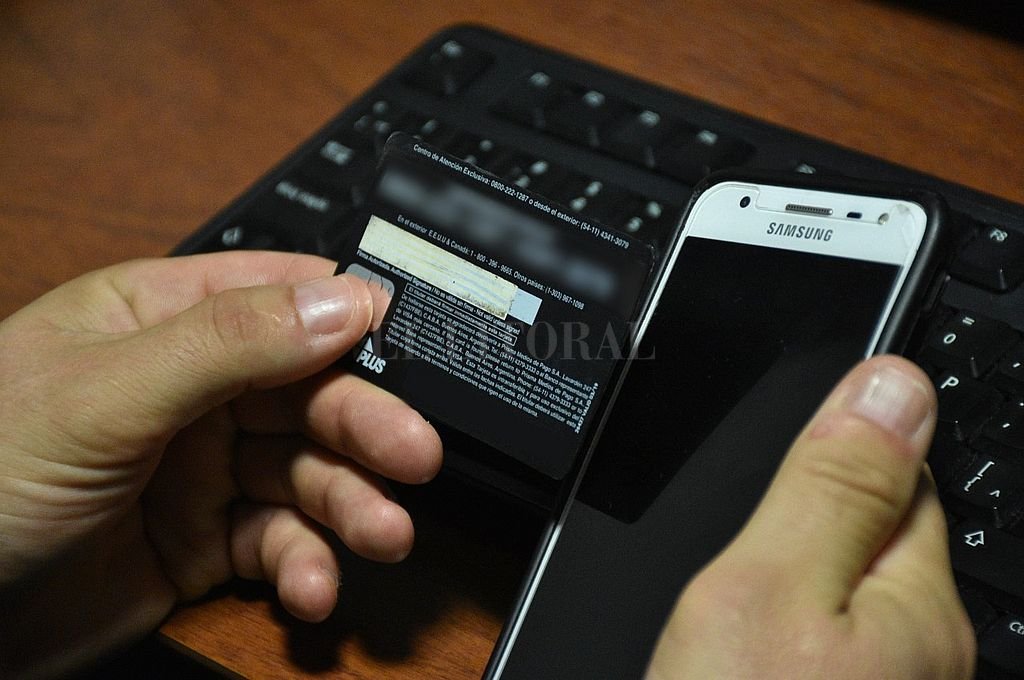 Ola de robos en cuentas bancarias