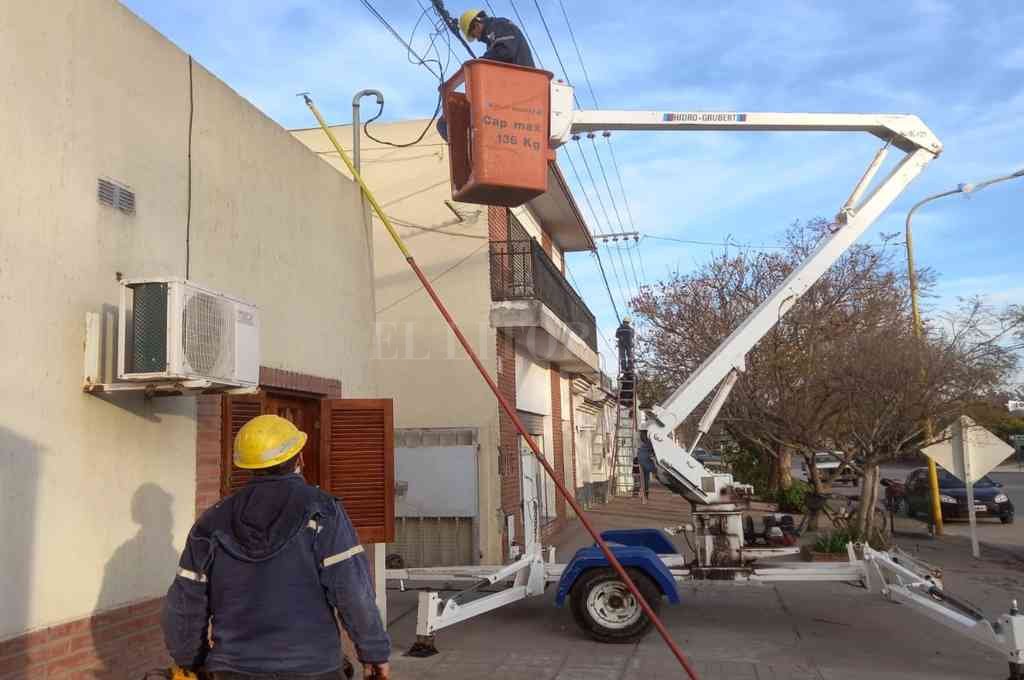 Sastre suma más energía