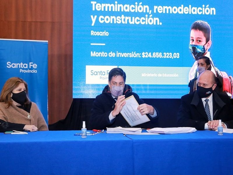 Perotti y Trotta ofertaron obras para edificios educativos en el sur provincial