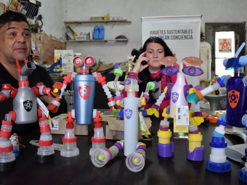 BO-TITO: el juguete que ya recicló unas 5 toneladas de plásticos