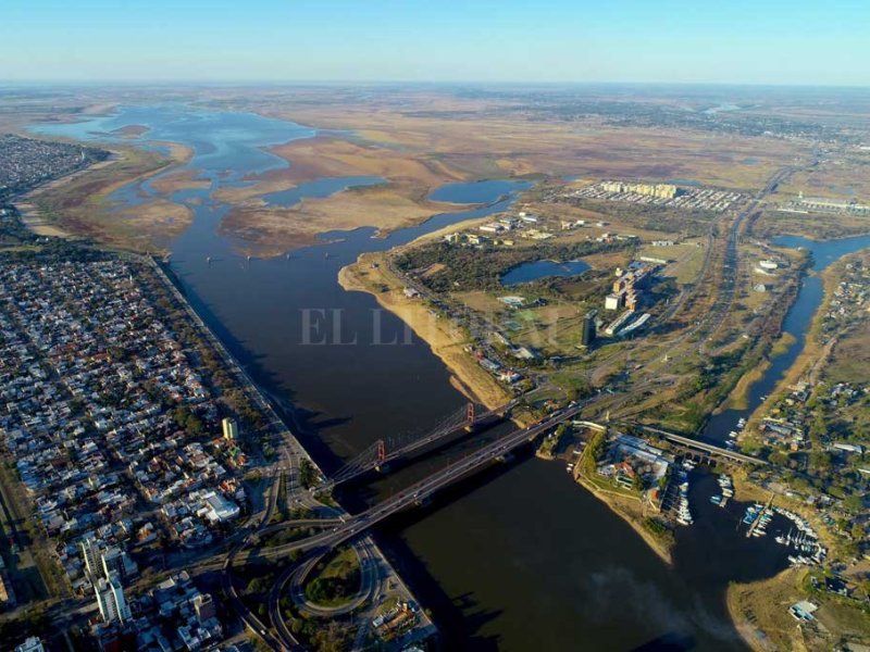 Río Paraná: varios días sin cambios pero se espera un nuevo descenso en Santa Fe
