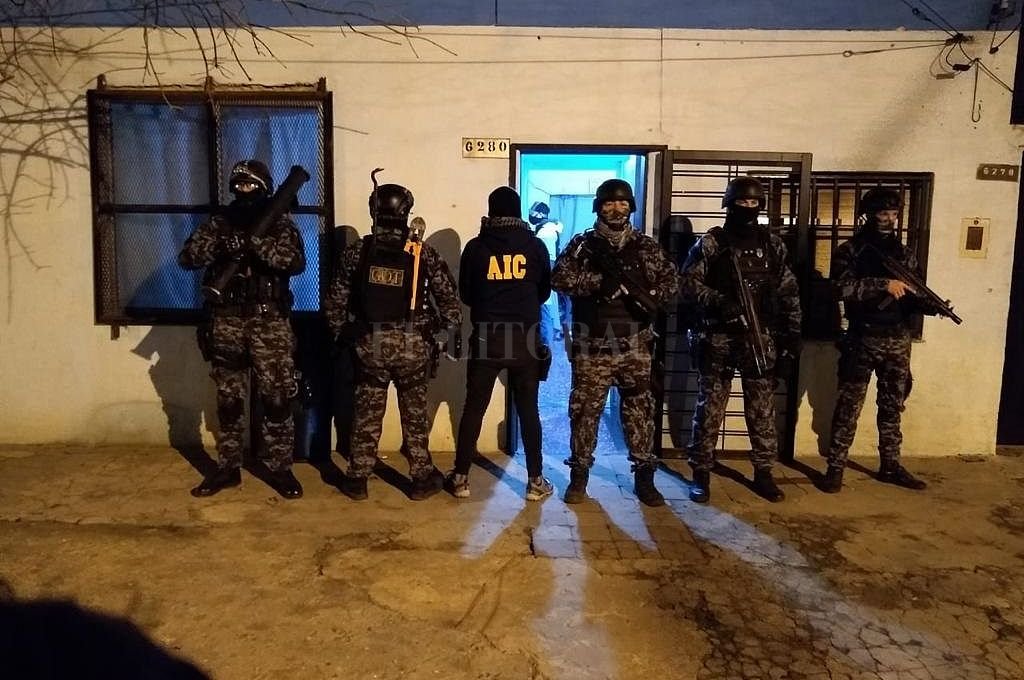 Dos mujeres fueron imputadas acusadas de cometer extorsiones en nombre de Los Monos