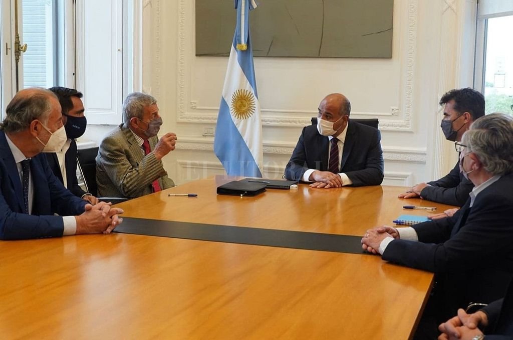 Transfieren fibra óptica que se sumará a la red federal
