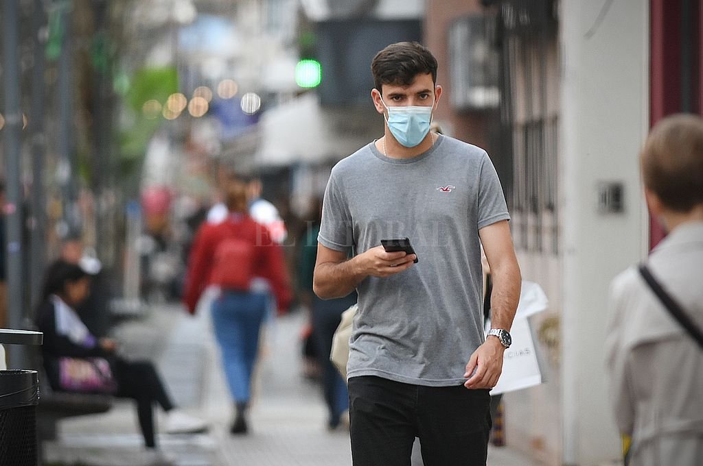 Covid: la provincia de Santa Fe notificó seis decesos y 50 nuevos casos