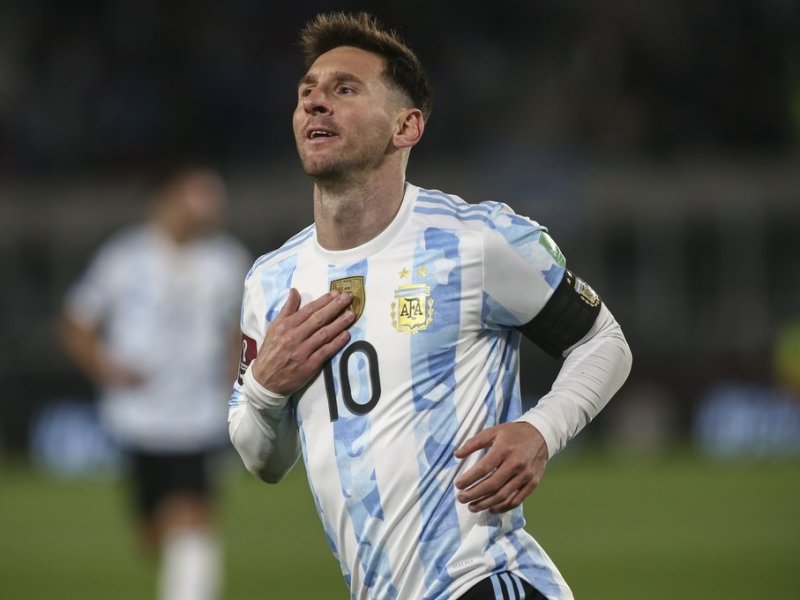 Impactante: un mural de Lionel Messi en el centro de Rosario de casi 70 metros de alto