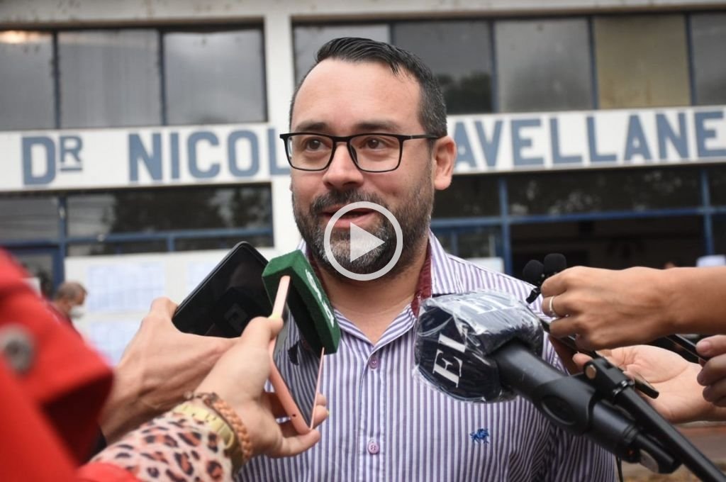Votó Maximiliano Puigpinos: «Hemos hecho nuestra parte ahora depende de la ciudadanía»