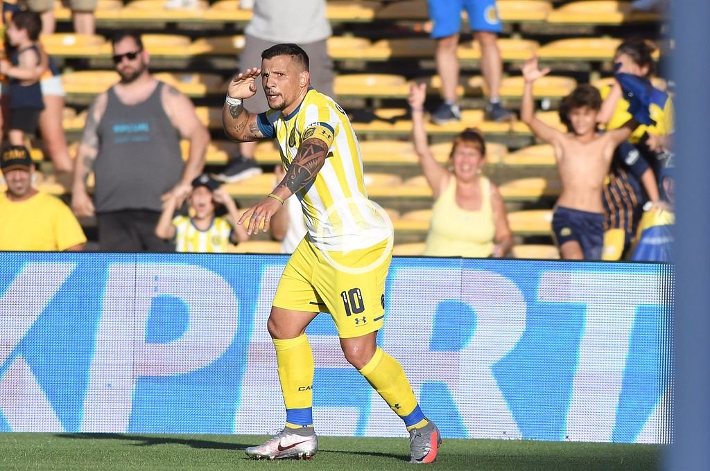 Rosario Central le ganó a Atlético Tucumán en Arroyito