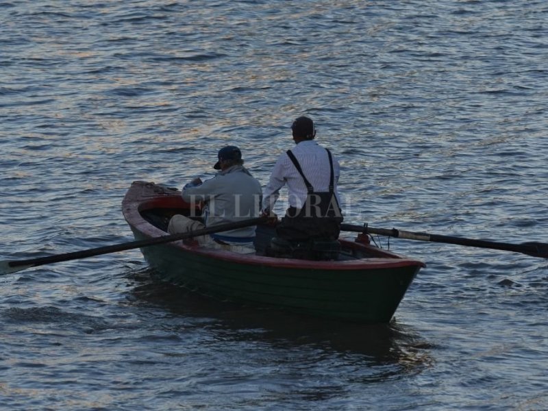 Los pescadores santafesinos tendrán un subsidio por veda que hoy supera los $ 30.000