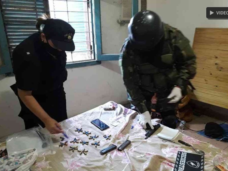 Se obsesionó con una trabajadora sexual,  la amenazó de muerte y terminó detenido