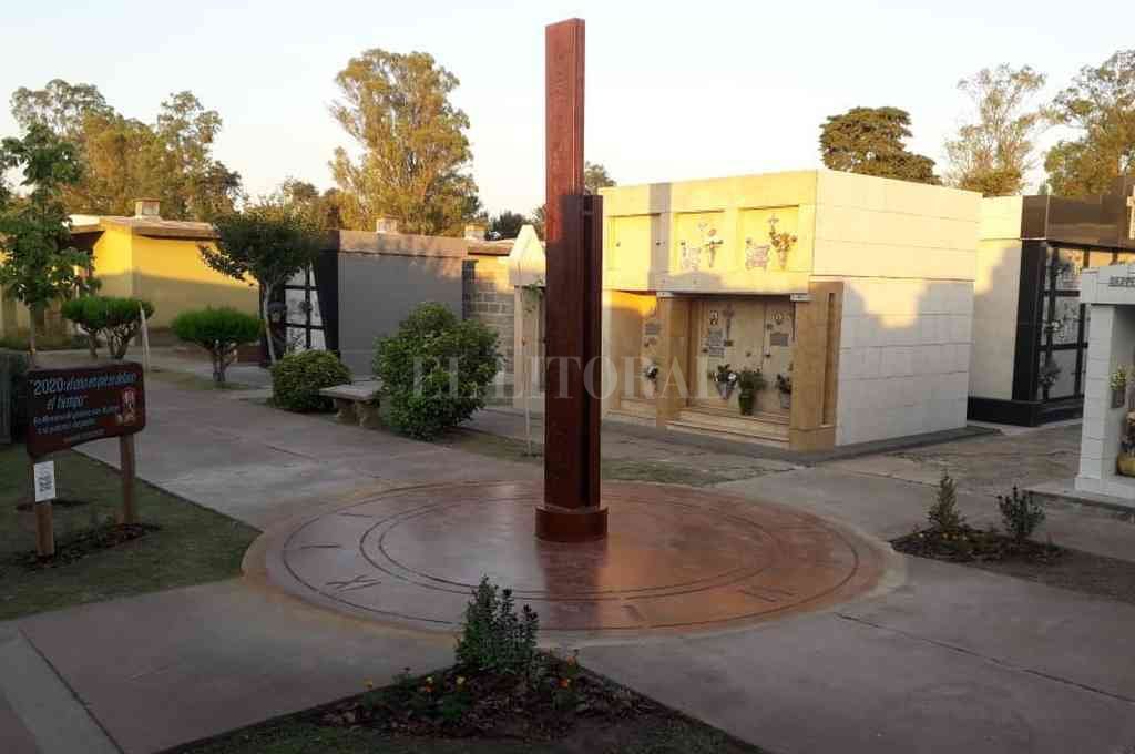 Con la inauguración de un monumento, Humboldt recordó a las víctimas del Covid-19