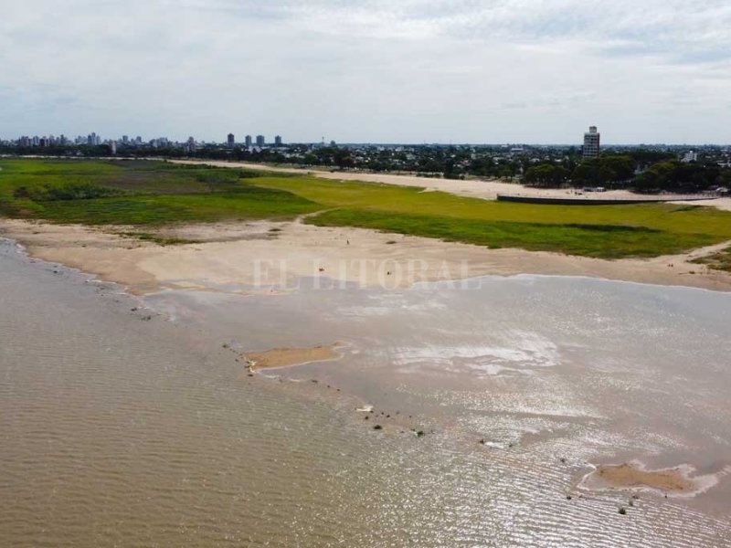 El año terminará con el río Paraná   por debajo del metro en Santa Fe