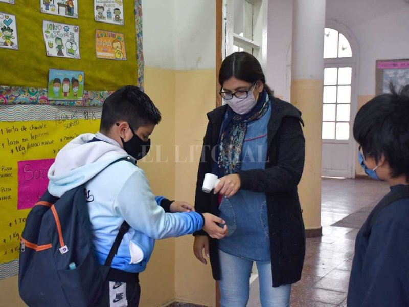 Tras la pandemia, resta que vuelvan a la escuela unos 2300 alumnos santafesinos