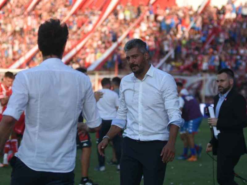 Clásico: ¿por qué el «punto fue «banca»?y la «banca» fue vapuleada?