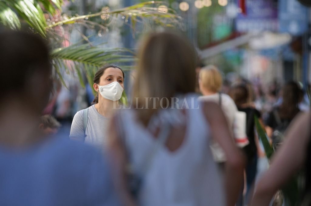 Covid: la provincia de Santa Fe confirmó 10 muertes y 1.577 nuevos casos