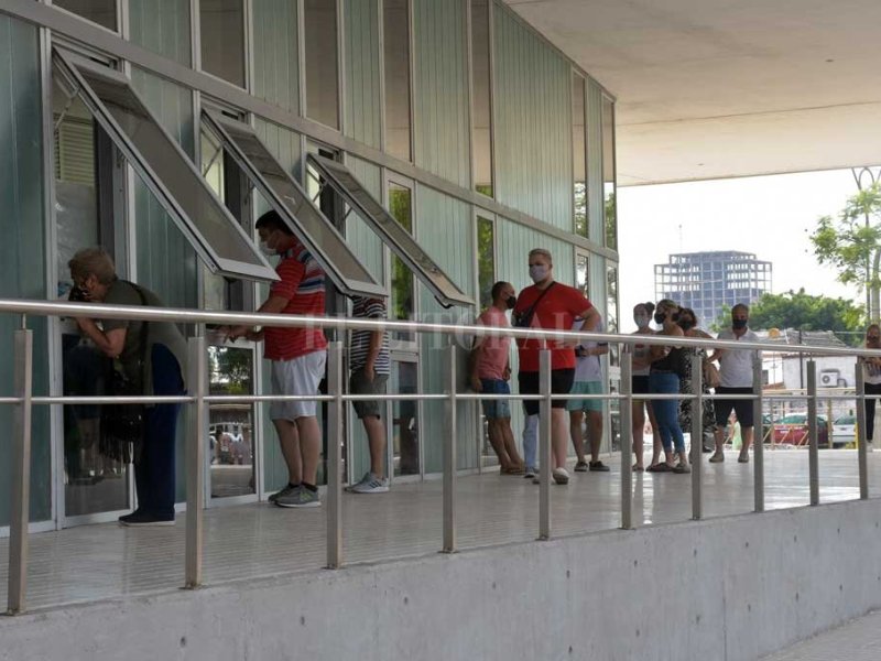 En Santa Fe ciudad, de una semana a otra la  suba de nuevos casos de Covid fue de 580 %