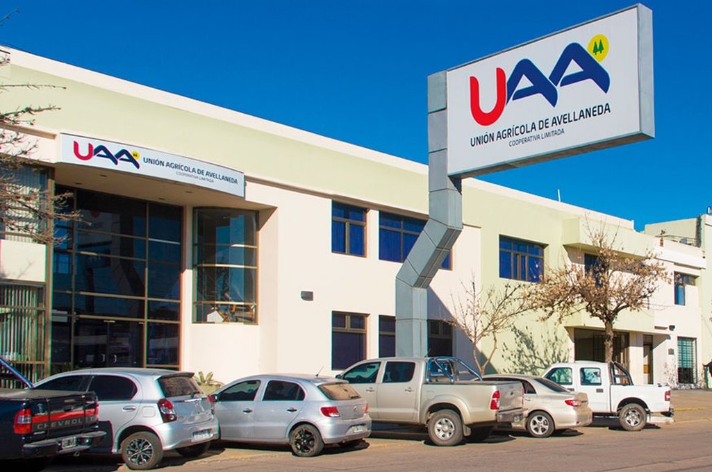 Interés de la Unión Agrícola de Avellaneda despierta esperanza por la continuidad de 200 empleos en el norte santafesino