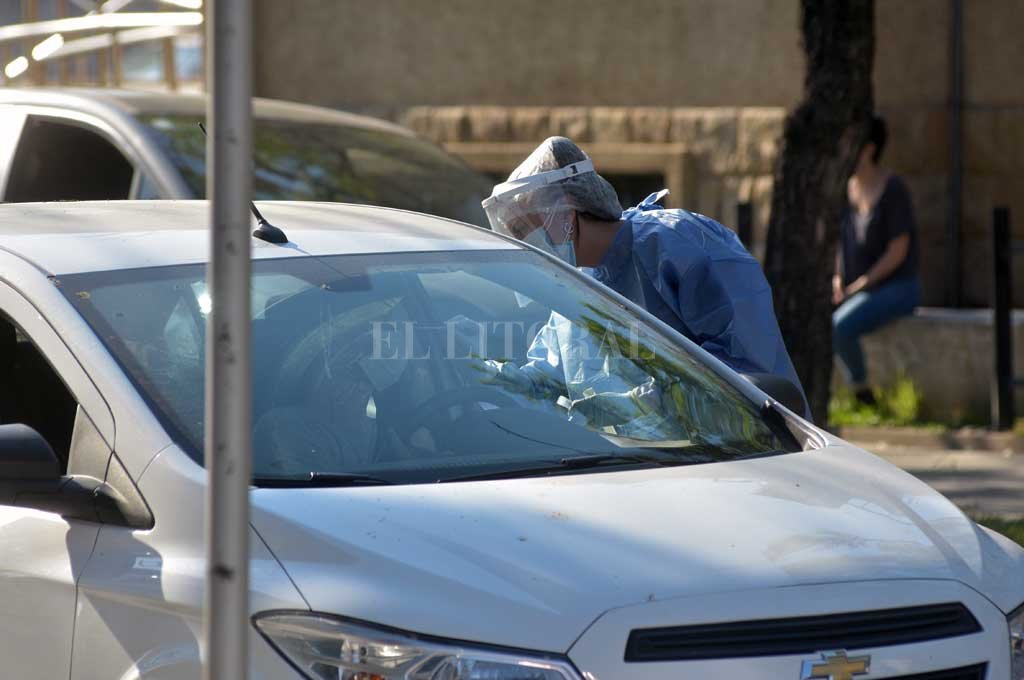 La odisea de ser testeado en Santa Fe para confirmar el diagnóstico de Covid