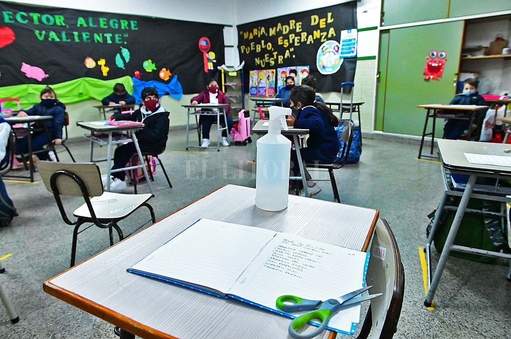 La paritaria docente de Santa Fe comienza sin números de referencia nacional