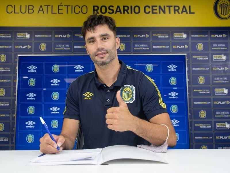 Claudio Yacob se convirtió en jugador de Rosario Central