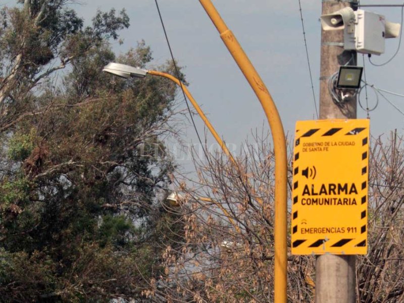 Por la creciente inseguridad en Santa Fe más  vecinos apuestan a la alarma comunitaria