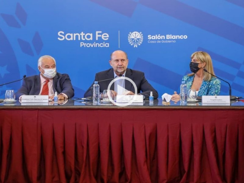Los tres poderes santafesinos en la mesa, con Seguridad en el menú