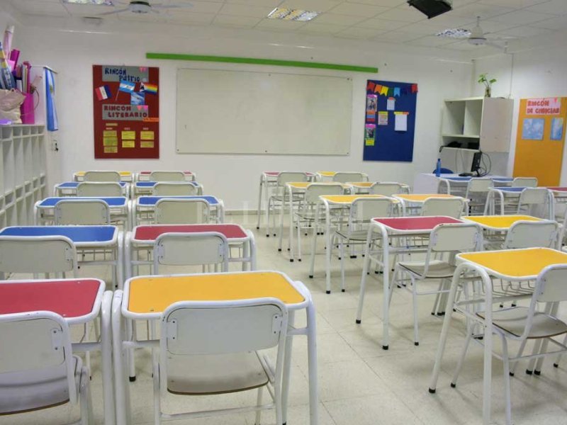 Sin nueva oferta y paro ratificado, cuarto intermedio con docentes de Santa Fe