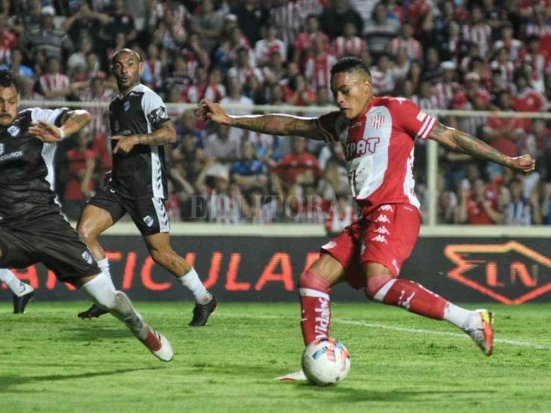 Jonathan Álvez, el de los goles importantes