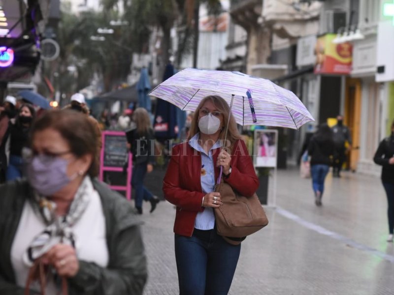 La provincia de Santa Fe informó dos decesos y 583 nuevos contagios de coronavirus