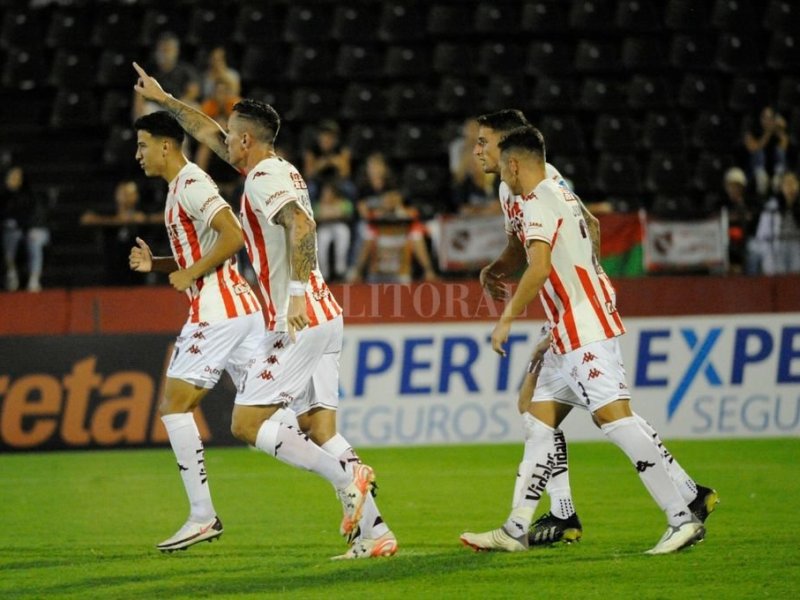 Unión derrotó a Sportivo Las Parejas en los penales y avanzó a los 16avos de final de la Copa Argentina