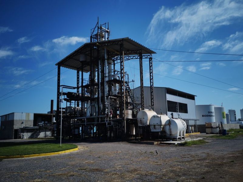 Una norma permitiría sustituir gasoil importado con biodiésel
