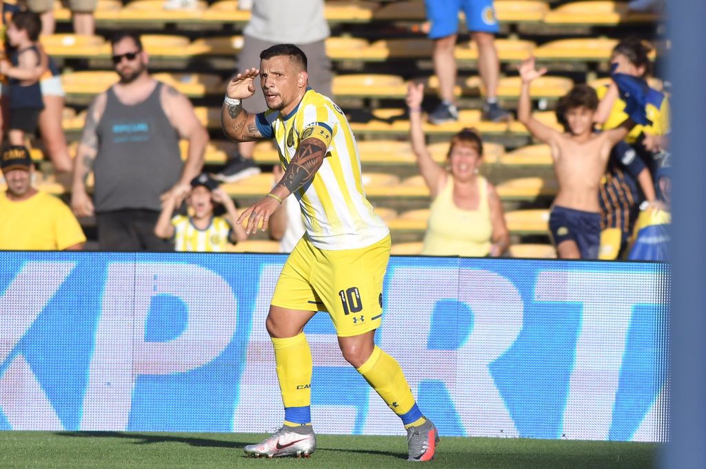 Rosario Central escrachó en sus redes sociales a Emiliano Vecchio por fingir una lesión