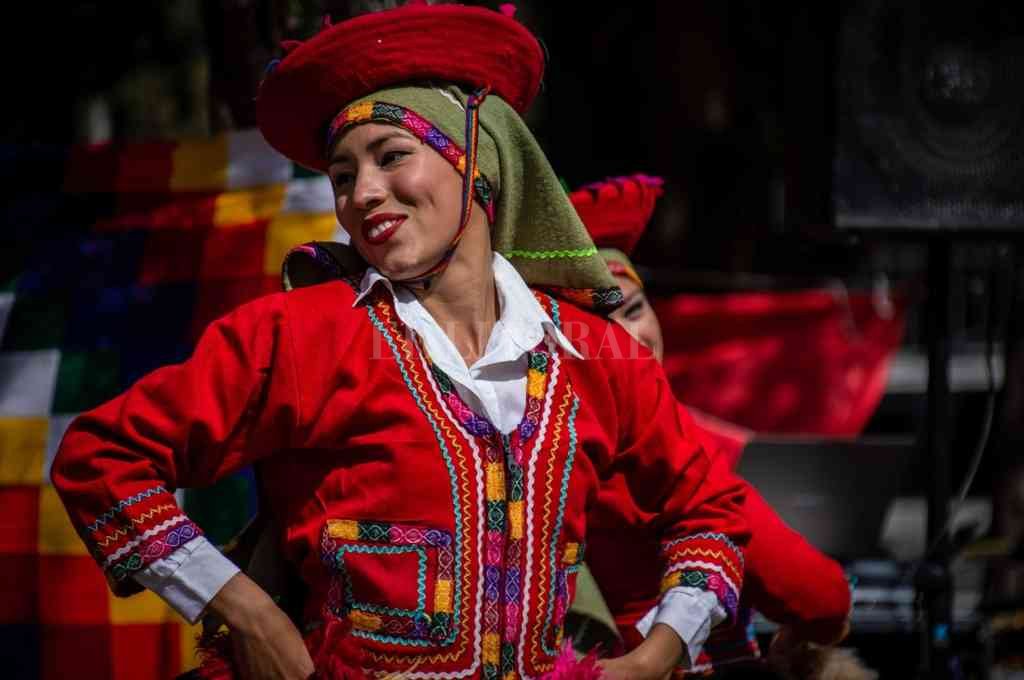 Rosario conmemora la Semana de los Pueblos Originarios