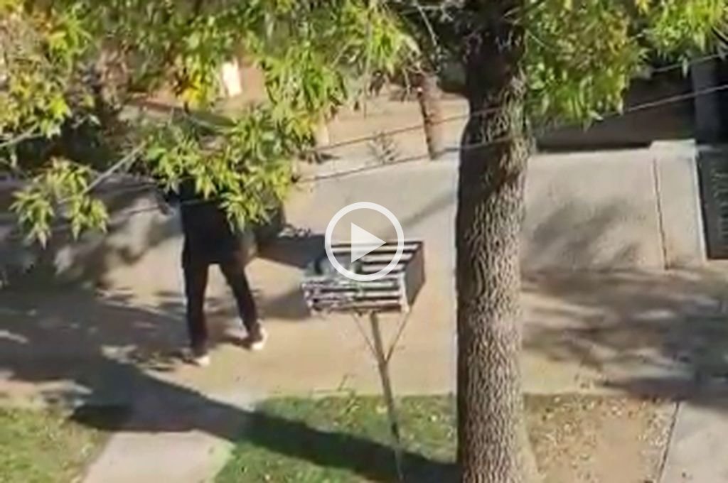 Se conocieron más videos del «tirador» que se atrincheró en Rafaela