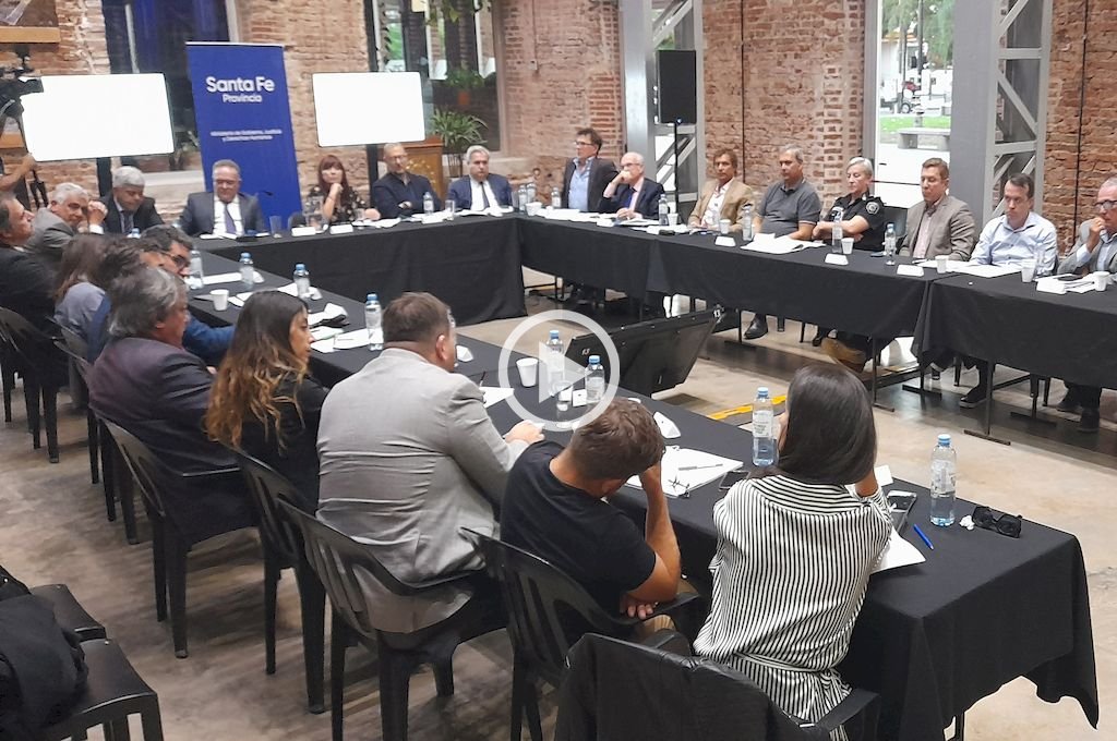 El gobierno santafesino pidió sacar a la seguridad de la discusión política pública