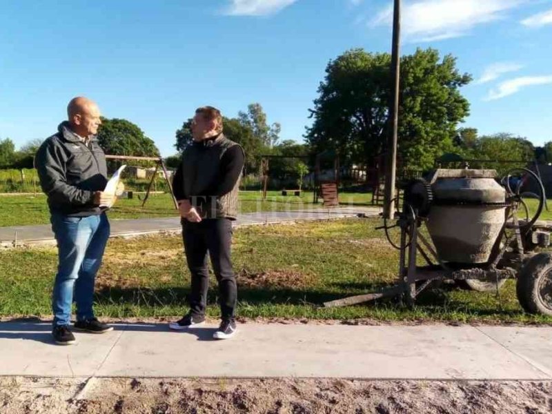 Borla recorrió obras en instituciones de San Justo y Marcelino Escalada