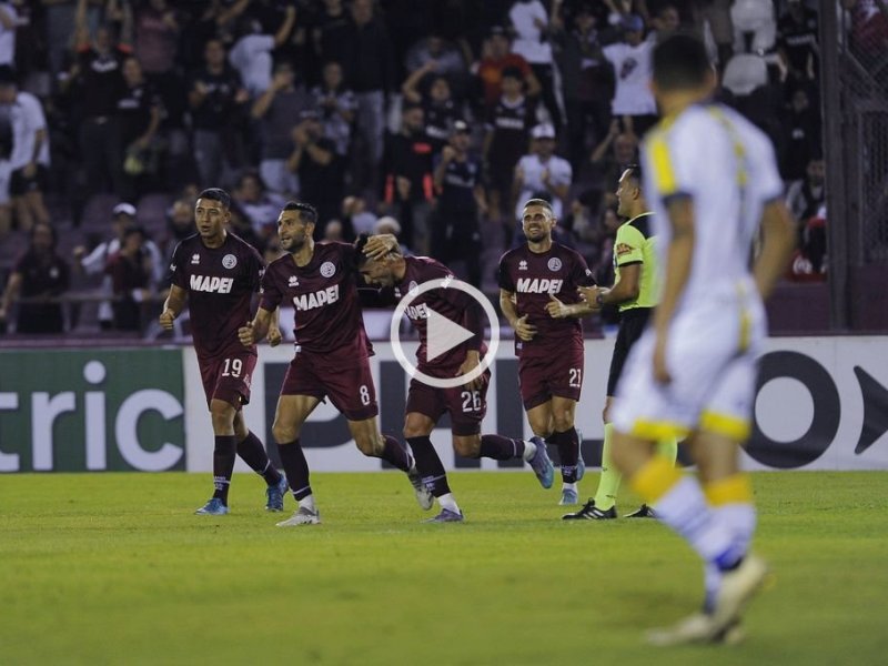 Rosario Central perdió ante Lanús y quedó en el fondo de la tabla