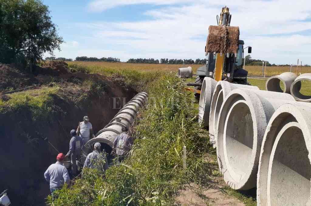 Franck amplía obras hídricas, con un nuevo entubado en el sector este