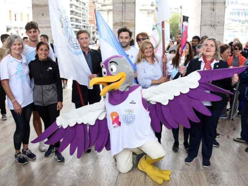 Juegos Suramericanos de la Juventud: la antorcha olímpica ya brilla en Rosario