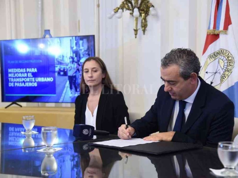 Javkin anunció nuevas medidas para la mejora del transporte