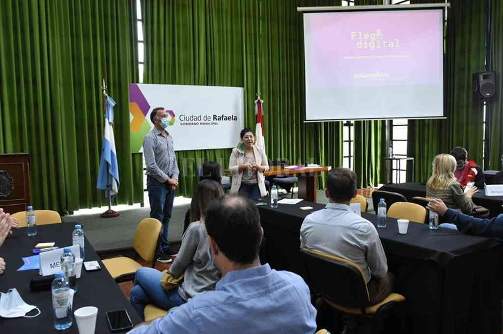 Elegí Digital: diálogo participativo para potenciar el programa en Rafaela