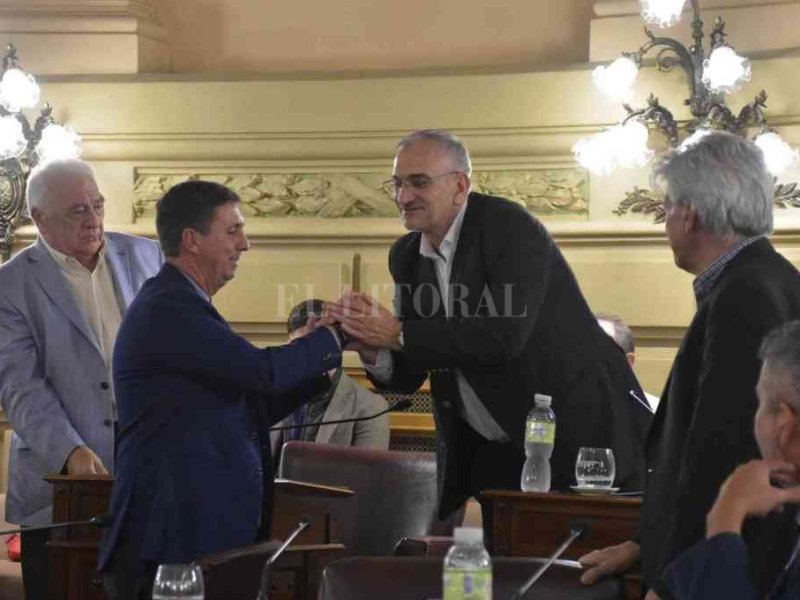 Pirola nuevamente Presidente Provisional del Senado